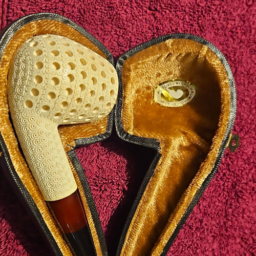 Meerschaumpfeife geschnitzt